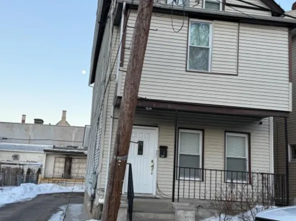 5 Dewey St Ab, Dover Town, NJ 07801
