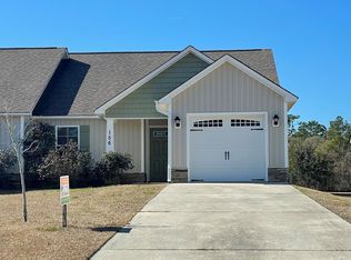 156 Pine Hollow Rd, Holly Ridge, NC 28445