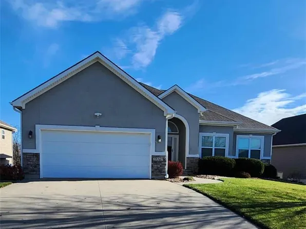 19367 Tomahawk Lane St, Joseph, MO 64505