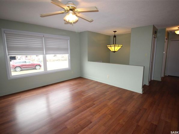 128 1st STREET E, Frontier, SK S0N 0W0