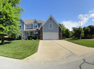 2616 SE 3rd St, Lees Summit, MO 64063