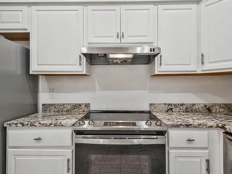 12883 Cara Dr — Photo 14