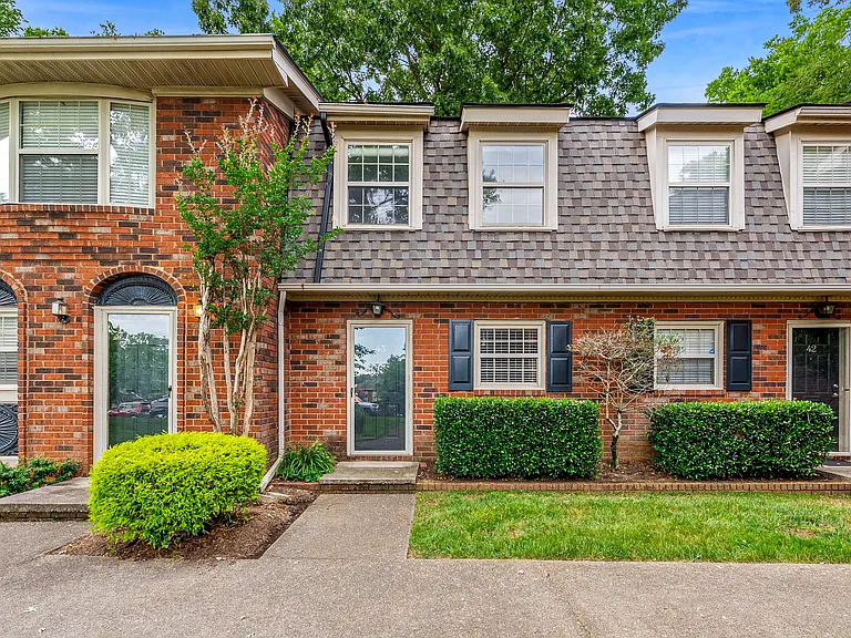 6529 Deane Hill Dr #43 — Photo 3