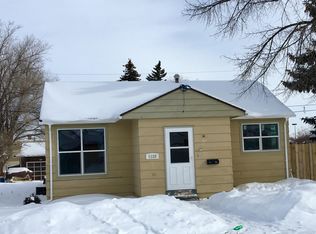 1128 5th Ave W, Williston, ND 58801