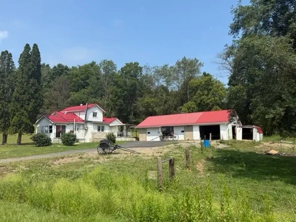 2974 Dora Timblin Rd, Punxsutawney, PA 15767