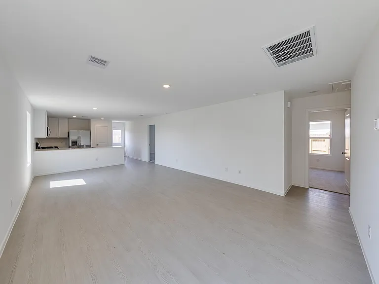 18216 Pontecorvo Ln — Photo 4