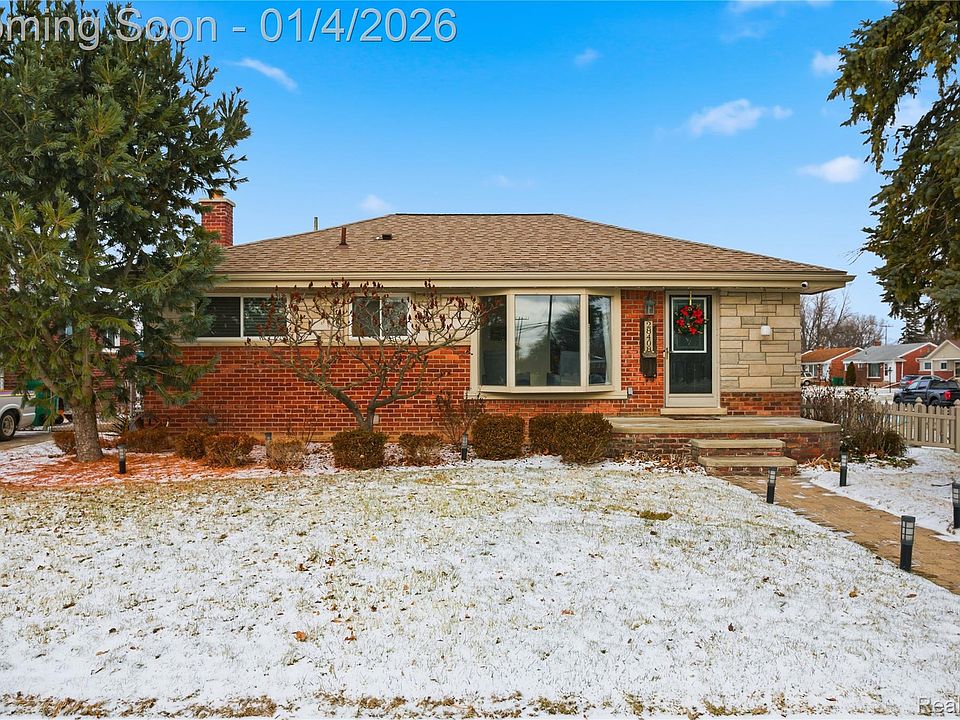 1st image of 28408 Kathryn St