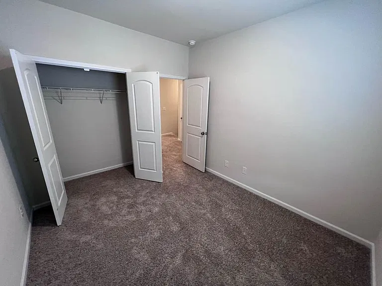 11051 Lawyers Rd — Photo 37