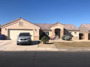 3950 S J Edward Dr, Yuma, AZ 85365