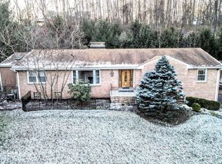 109 Willow Run Rd, Pittsburgh, PA 15238