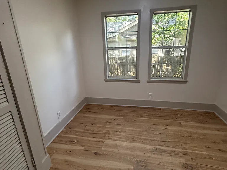 607 Arrowhead Dr #B — Photo 8