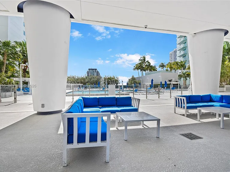 1800 N Bayshore Dr #2308 — Photo 19