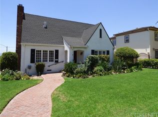 903 N Bel Aire Dr, Burbank, CA 91501