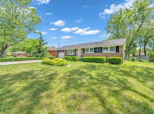 2445 Todd Ln, Lasalle, ON N9H 1K4