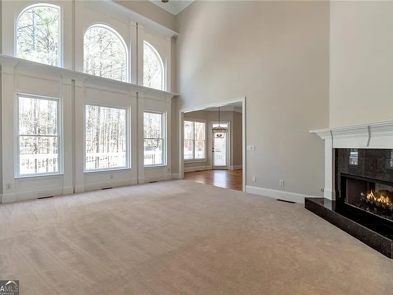 115 Wolf Willow Ct — Photo 8