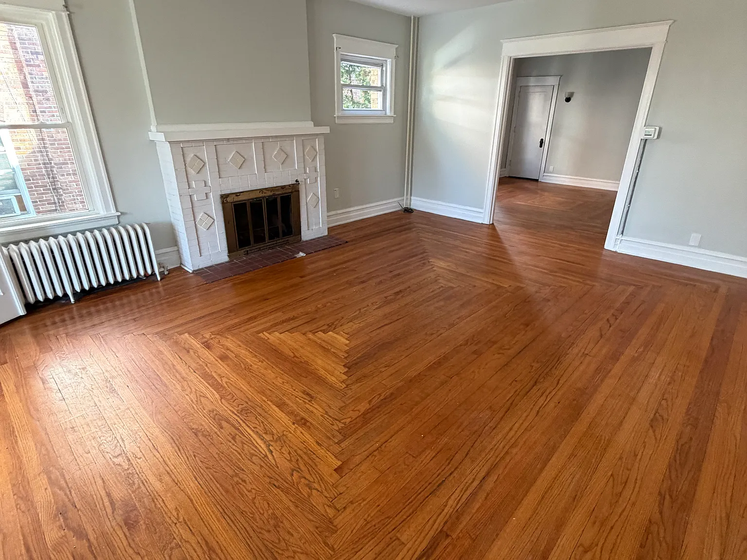 4 bed, 2061 sqft, $2,500 — Photo 3