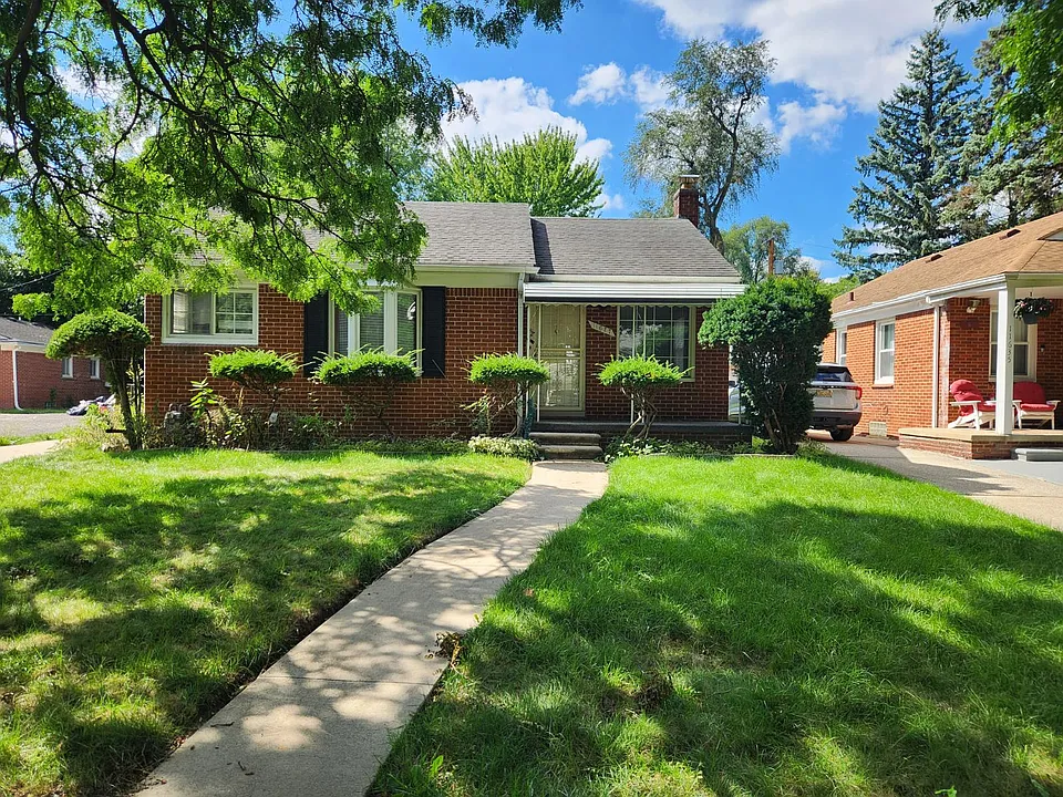 11627 Bramell