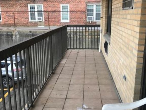 4th image of 138 Beach 125th St APT 2F