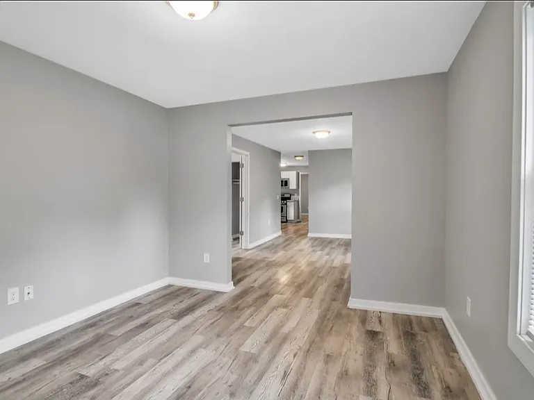 21 Brandel Ave #1 — Photo 9