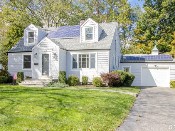 22 Allan Drive, Trumbull, CT 06611