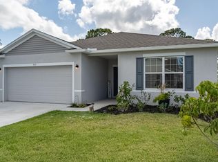 953 Edensor Ln, Rockledge, FL 32955