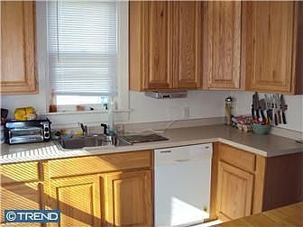 3rd image of 1805 Montclair Ave