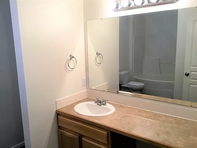 7132 S Kaywood Ave — Photo 7
