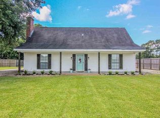 115 Blanch Rd, China, TX 77613