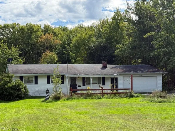15909 Gar Hwy, Montville, OH 44064