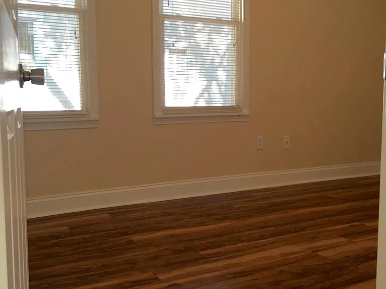 121 Gertrude St #1 — Photo 13
