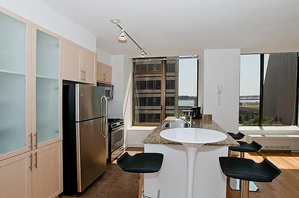 Rented by KG Properties | media 55