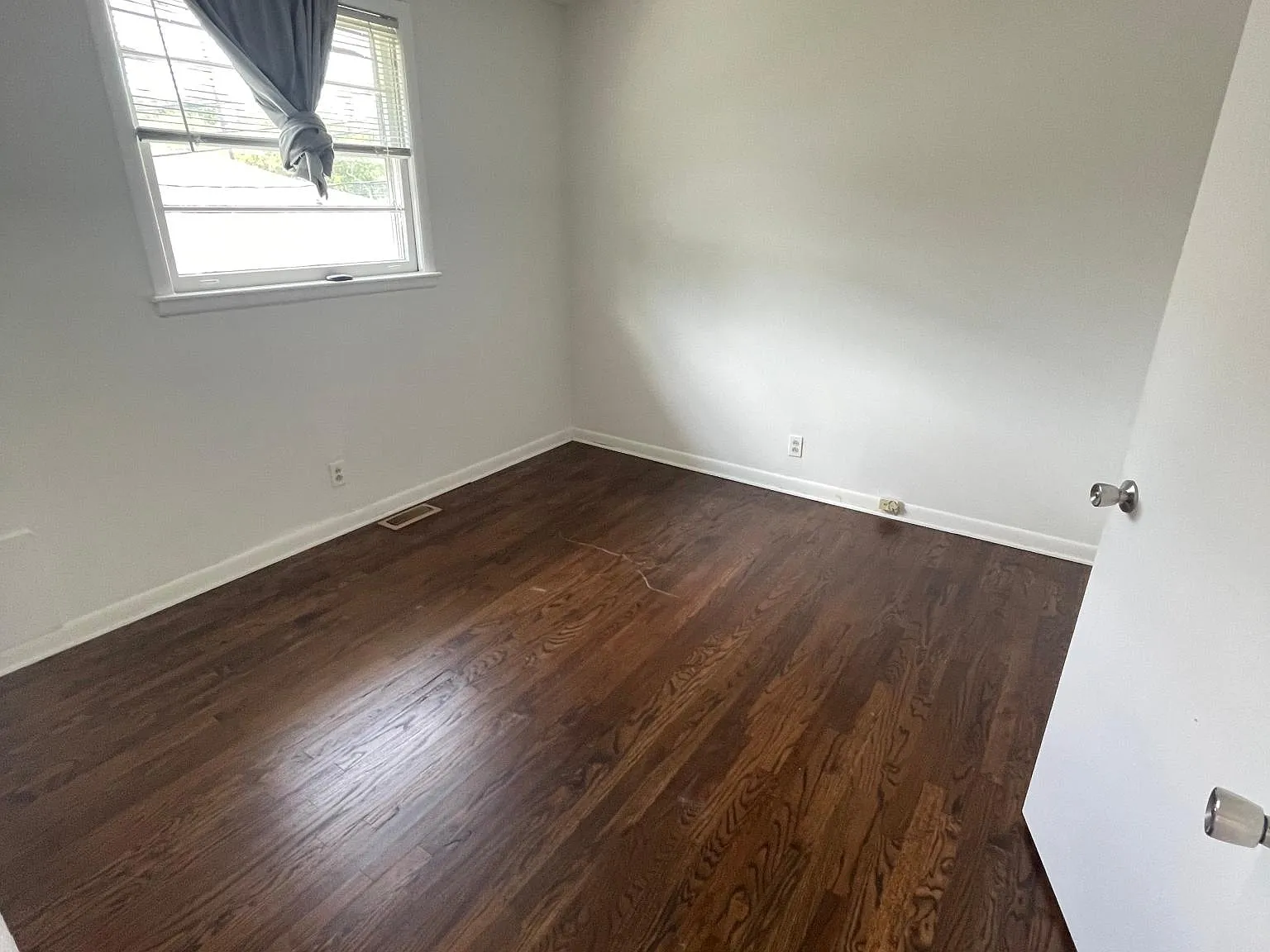 3631 Redmon St — Photo 2