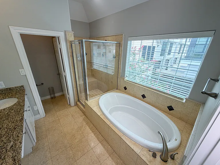 1505 Paige St — Photo 15