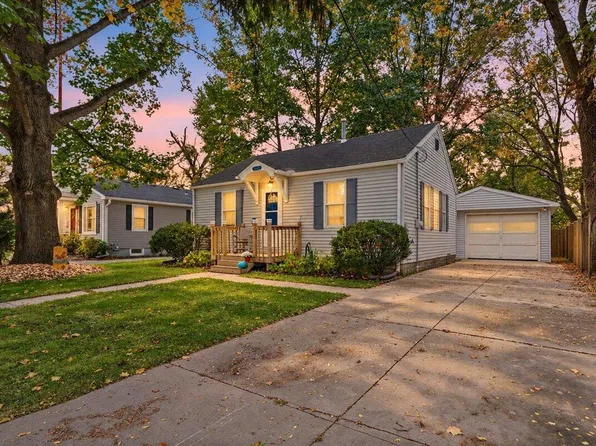 1005 Madison St, Valparaiso, IN 46385