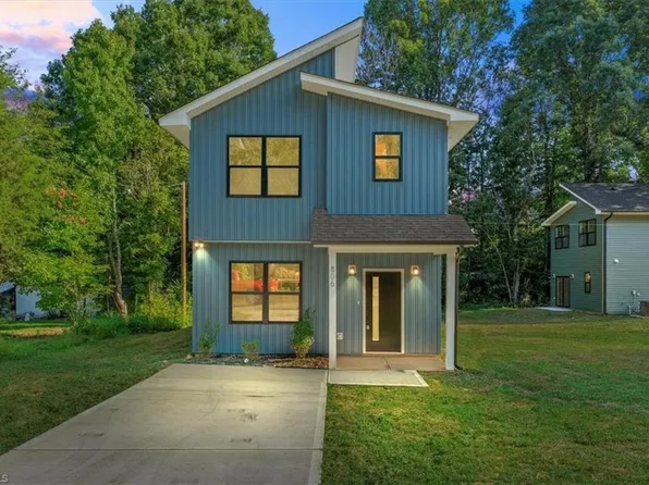 806 W Dameron Ave, Liberty, NC 27298