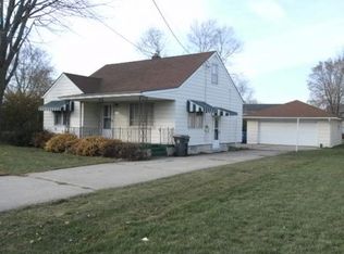 1610 E Main St, Little Chute, WI 54140