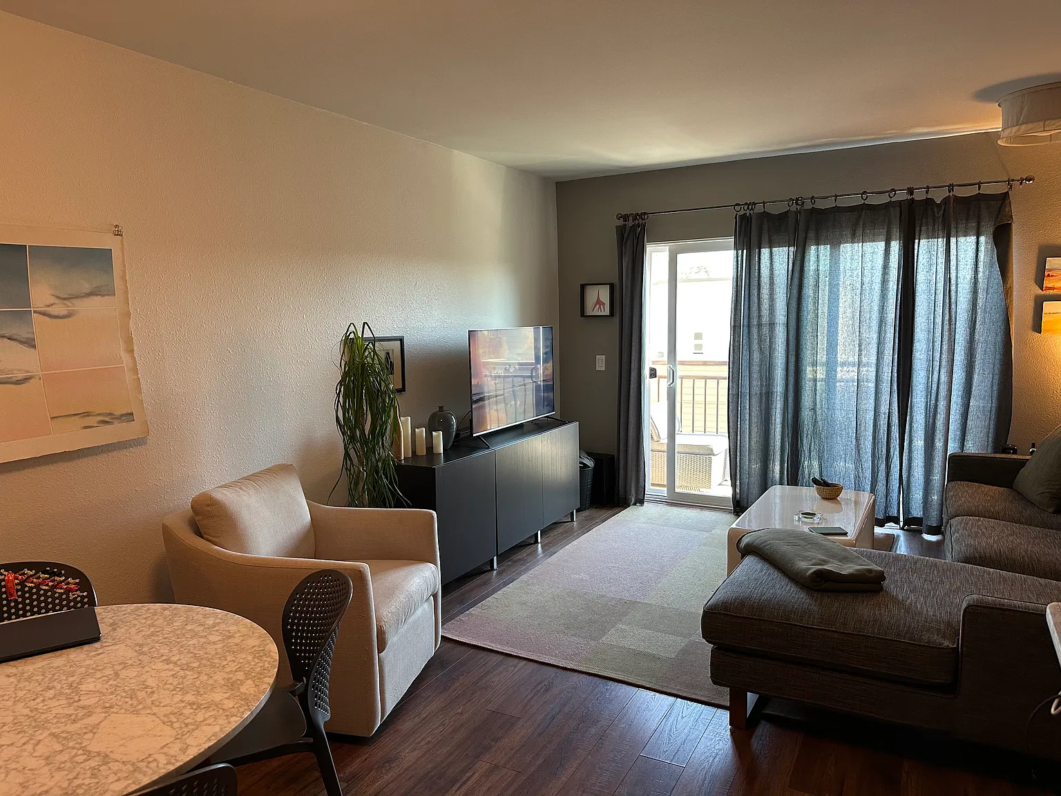 1 bed, 674 sqft, $2,800 — Photo 2