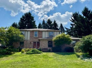 41973 Waterwheel Rd, Northville, MI 48168