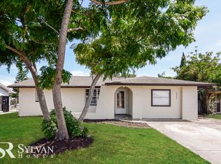 6646 Lenoir Dr, Pt Richey, FL 34668