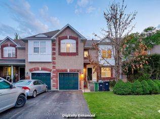 199 Hillcrest Ave #10, Mississauga, ON L5B4L5