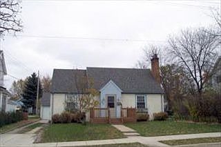 1st image of 234 7th Ave N