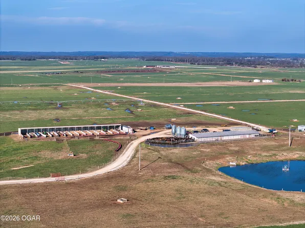 24990 Kentucky Rd, Stark City, MO 64866