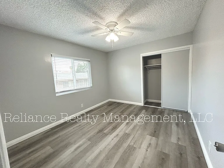 115 Hurlbut St #V — Photo 8