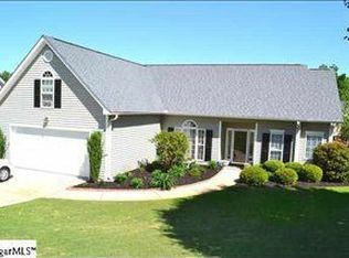 4 Catbriar Ct, Simpsonville, SC 29680