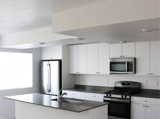 186 S Bushnell Way, Clearfield, UT 84015