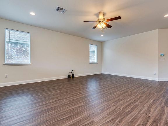 4th image of 9401 Margaret Jewel Ln