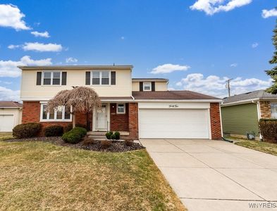 42 Louise Dr, Cheektowaga, NY, 14227
