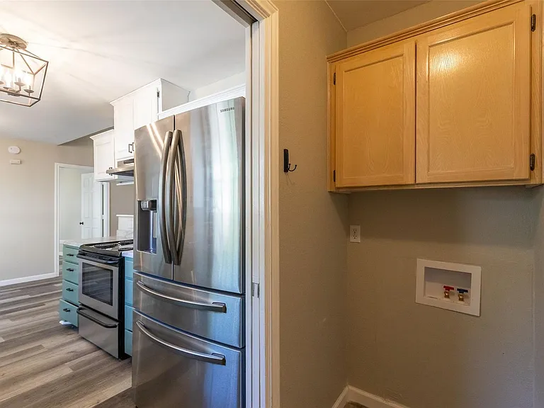 6025 Duchess Avenue Address Line #2 — Photo 17
