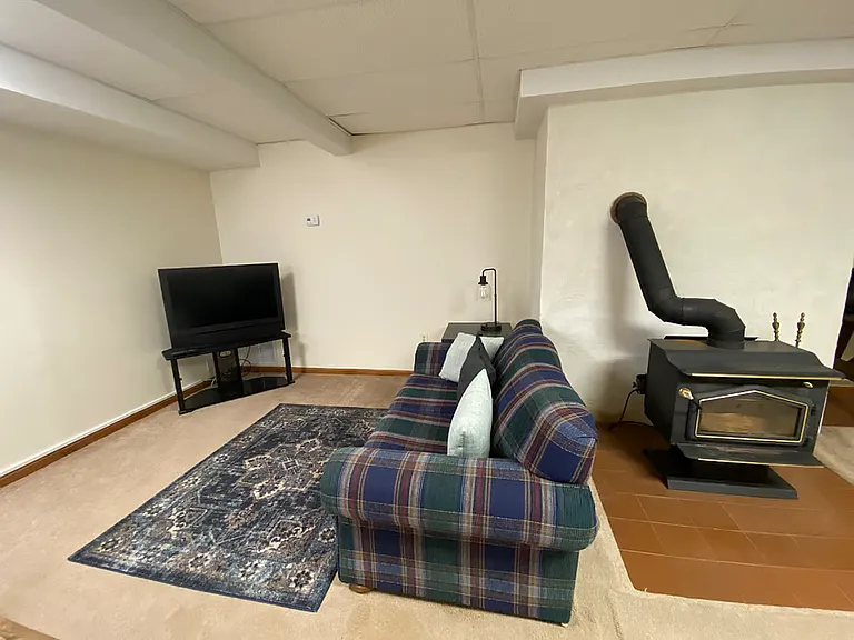 3823 Lake Oakdale Dr — Photo 12