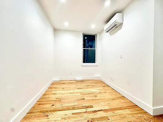 Rented by Doorway NYC, LLC | media 4